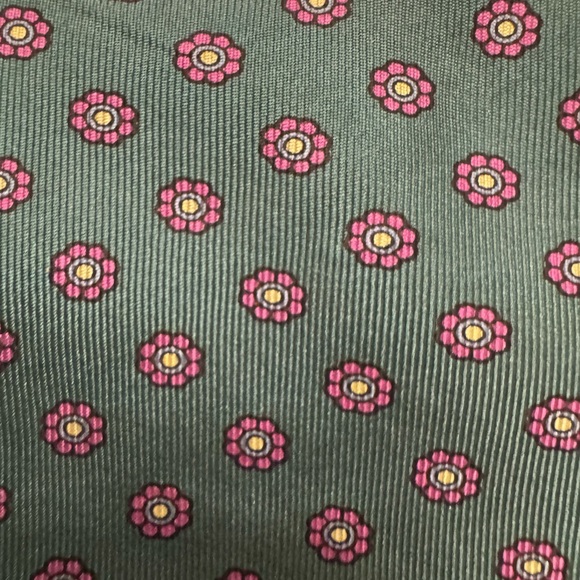 100% Silk Lands' End Patterned Ties Set - Picture 3 of 7